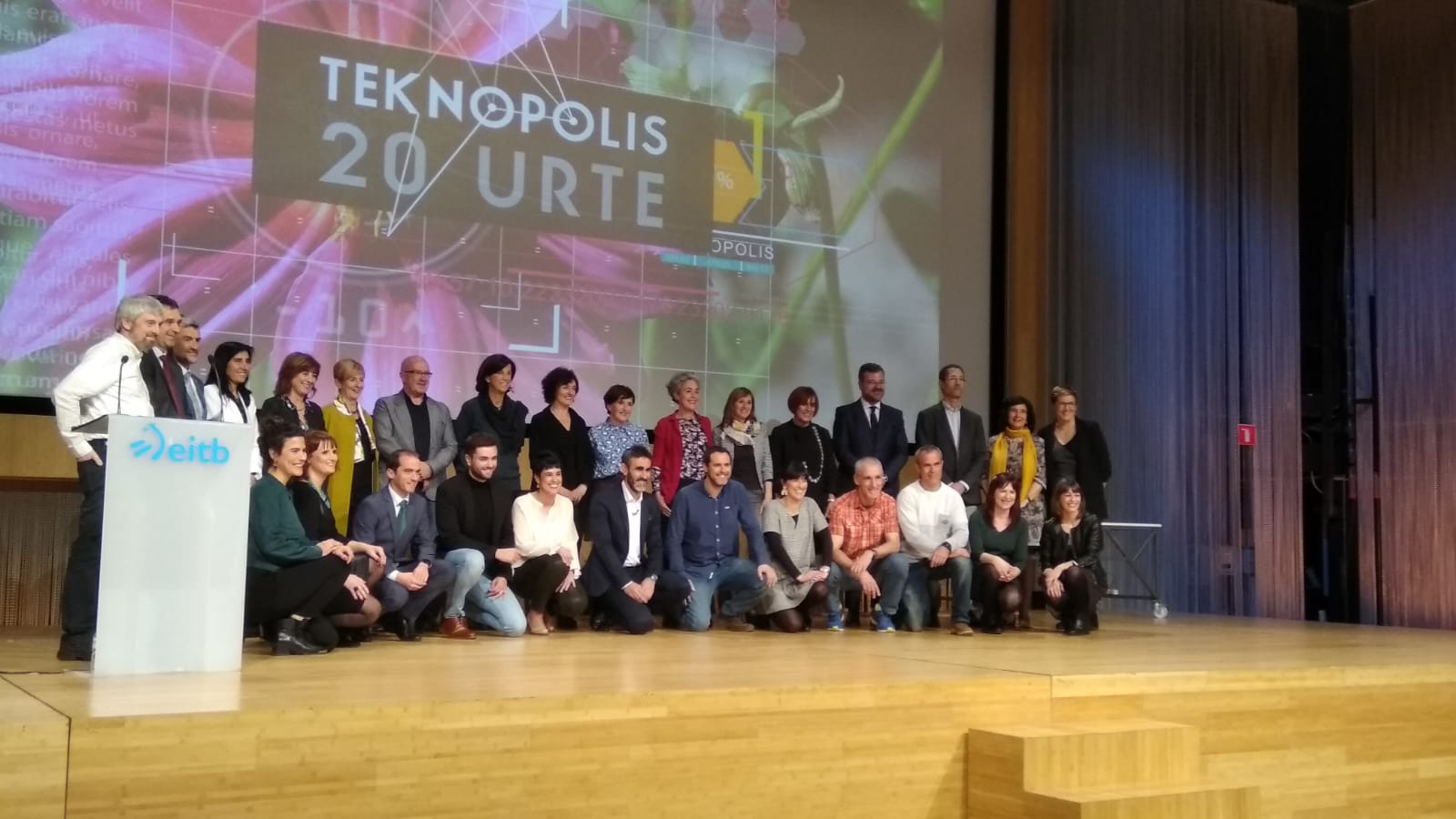 Mario Pérez, director ejecutivo de ESS Bilbao fue galardonado con el Premio Wolframio durante la Gala celebrada ayer en la sede de EITB en Bilbao con motivo del 20 aniversario del programa de divulgación científica Teknopolis.